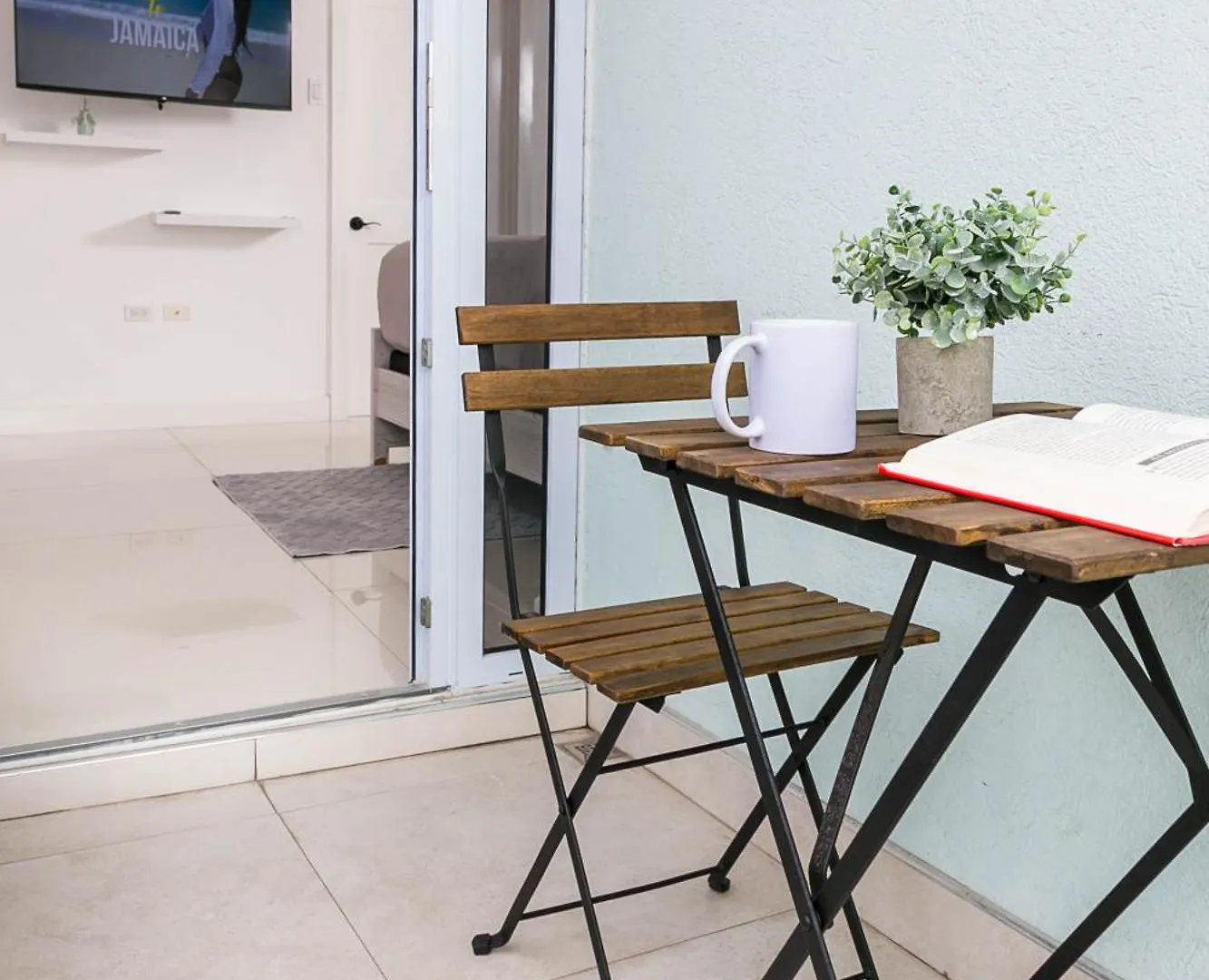 Choose To Be Happy At Twenty 2A With Pool Apartman Kingston